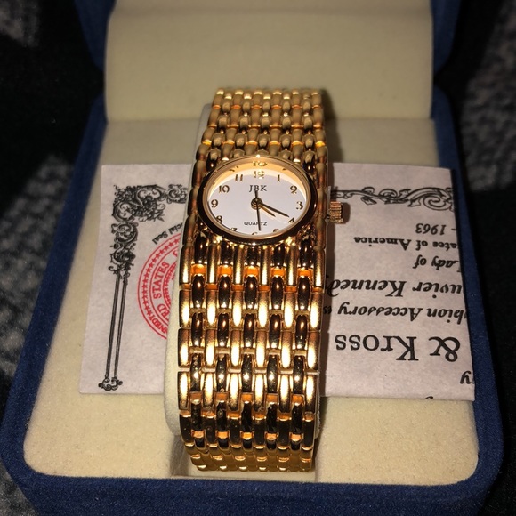 Jackie O. Watch - Picture 2 of 15